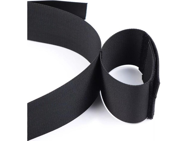 24667-naughty-toys-waist-to-wrist-restraints-3